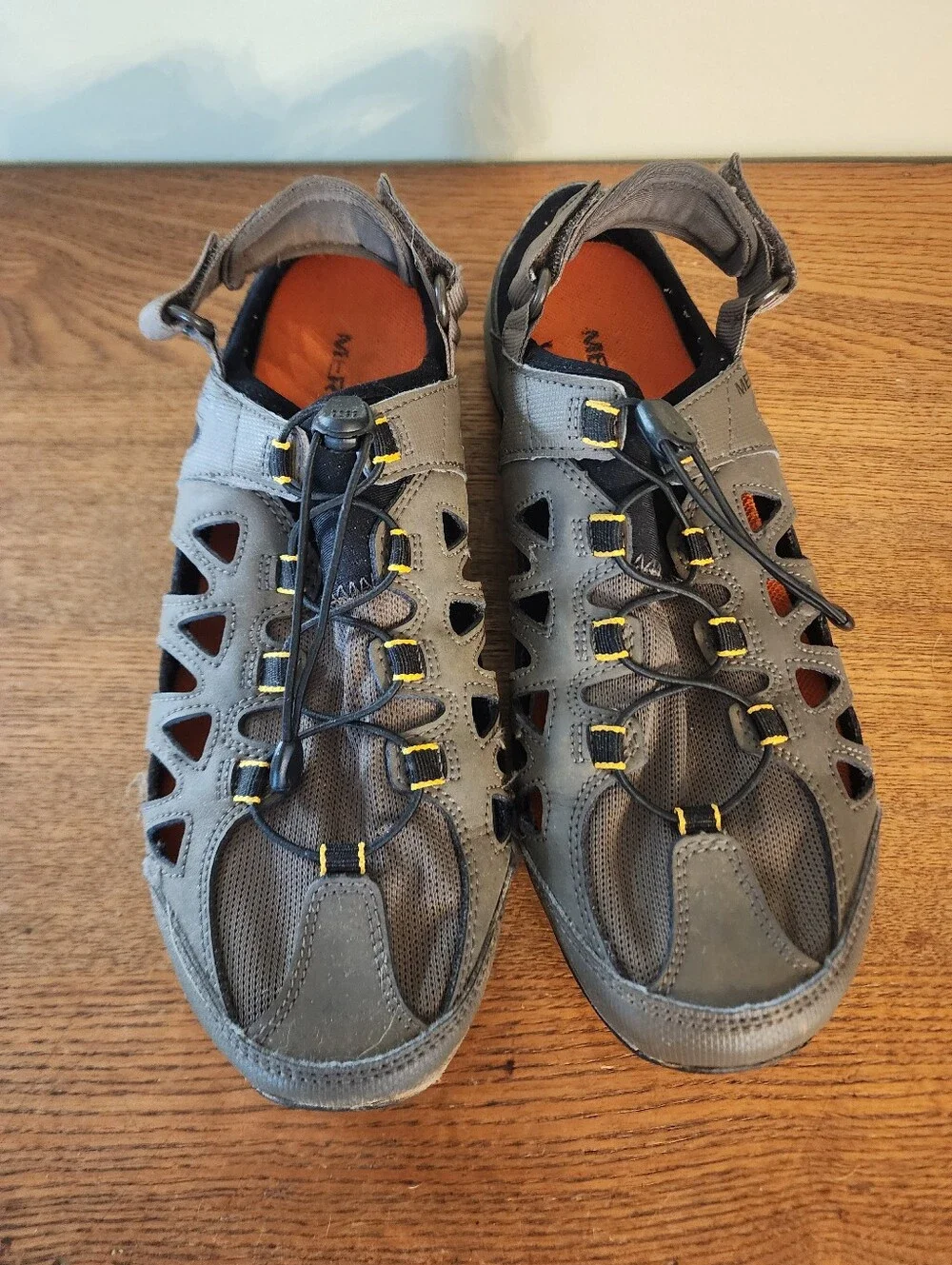 Men's Merrell Water/hiking Shoes Sz 8